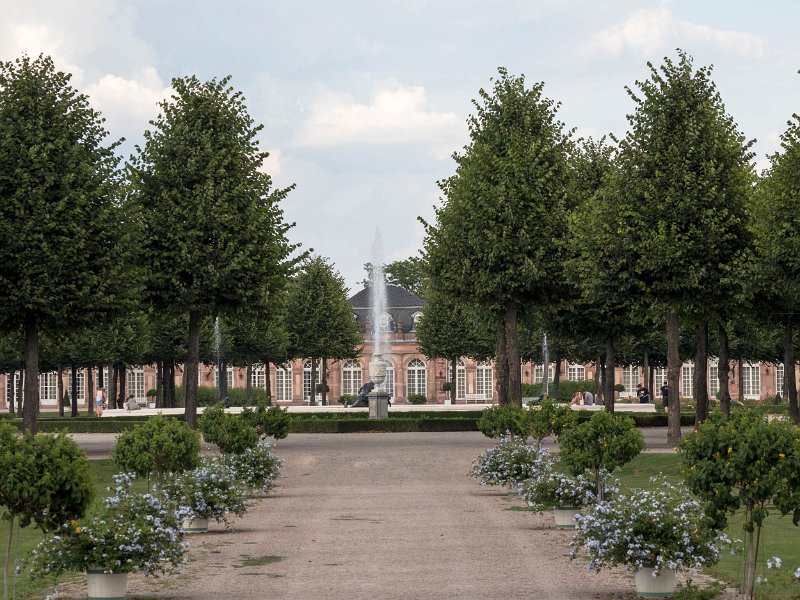 70 Schwetzingen