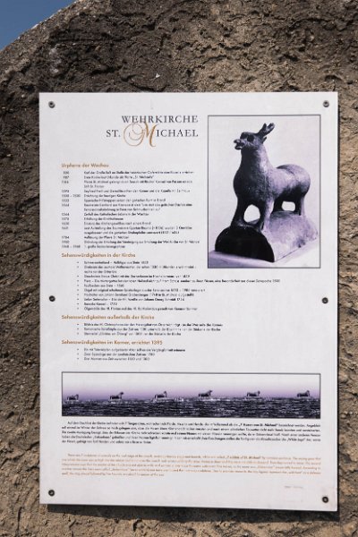 Lustige Viecherl auf dem Dach von Sankt Michael